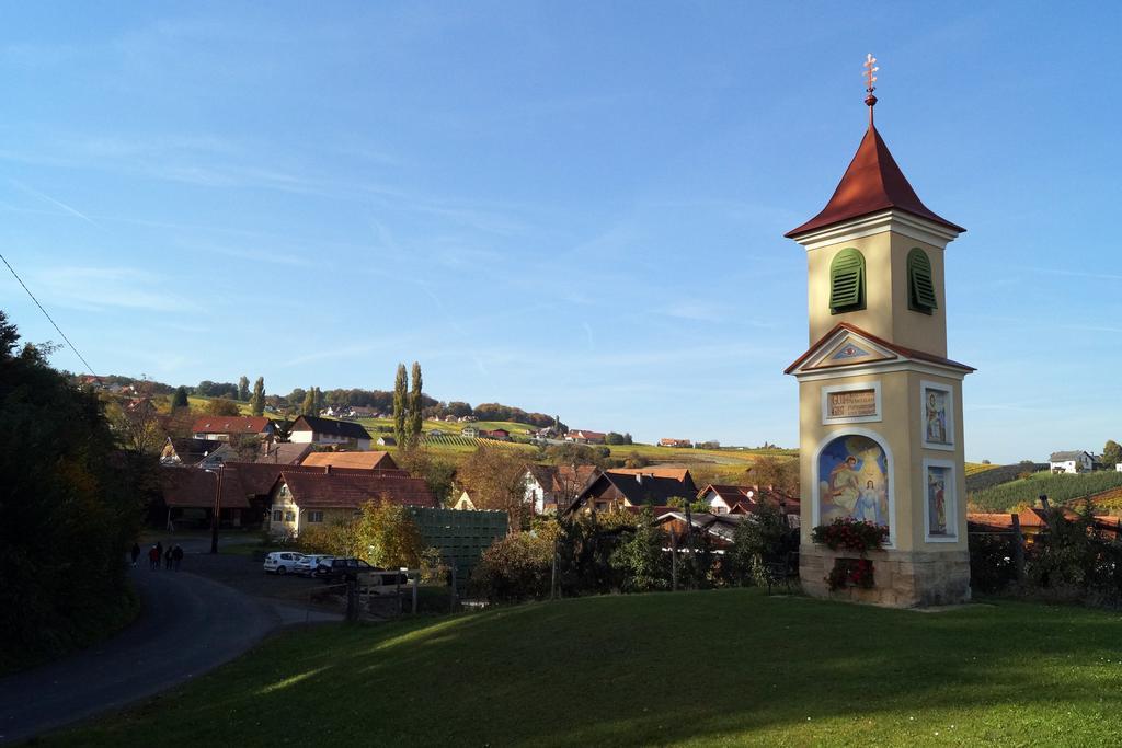 Appartamento Winzerhof Familie Kloeckl Klöch Esterno foto